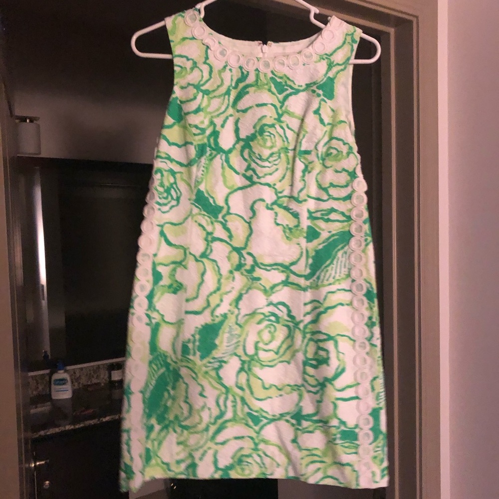 Lilly Pulitzer shift dress